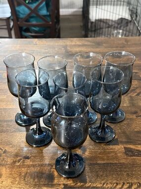 Libbey 'Vin Connoisseur" Dusky Blue 8 oz Wine Glasses, Set of 8 Vintage Tulip